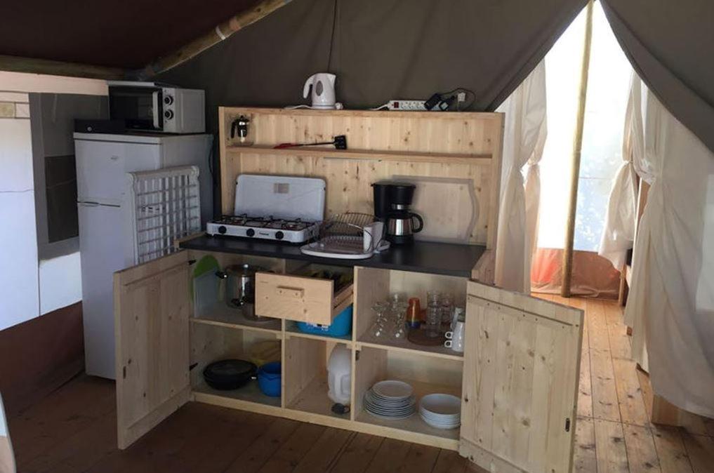 Easyatent Safari Tent Lanterna 카르바포랏 객실 사진