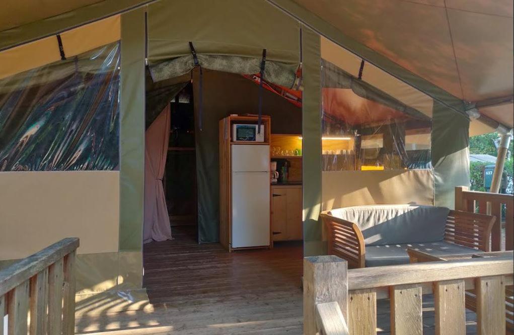 Easyatent Safari Tent Lanterna 카르바포랏 객실 사진